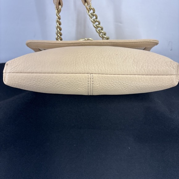 Calvin Klein Pebbled Leather Peach Chain Crossbody Purse Gold Lock Charm EUC - Picture 6 of 16